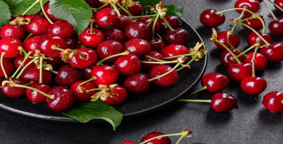 Albalıda nə qədər kalori var?