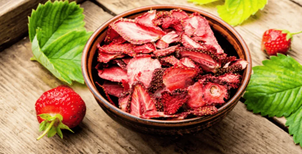 Çiyələk yemək buna xeyirlidir